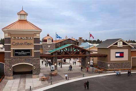 mirabel outlets hours